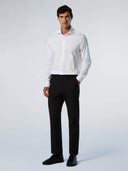 Uzun Kollu Geniş Yaka Pamuklu Gömlek