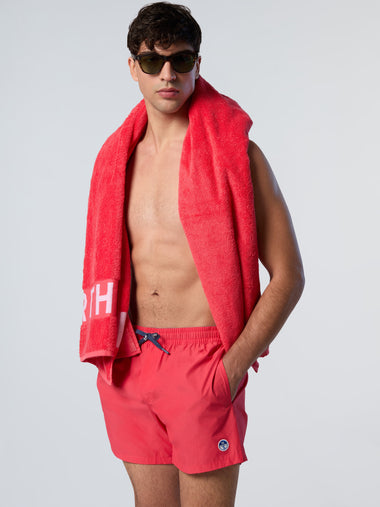 2 | Sardunya Kırmızısı