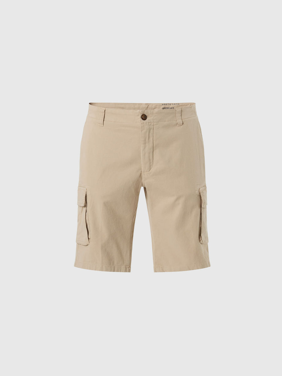 Hover | Chino Beji