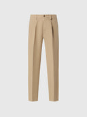 Hover | Chino Beji