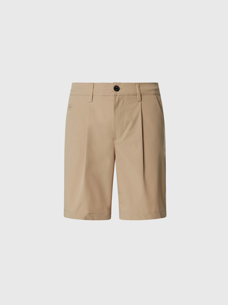 Hover | Chino Beji